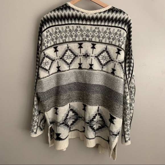 Aeropostale Printed Cardigan - Picture 2 of 6